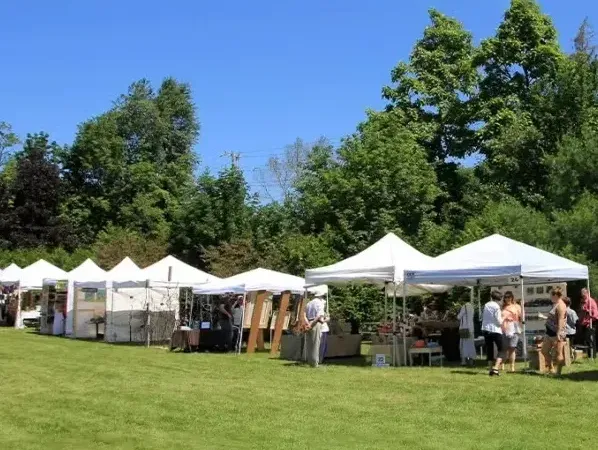 ప్రదర్శన గుడారాల ఉపయోగాలు