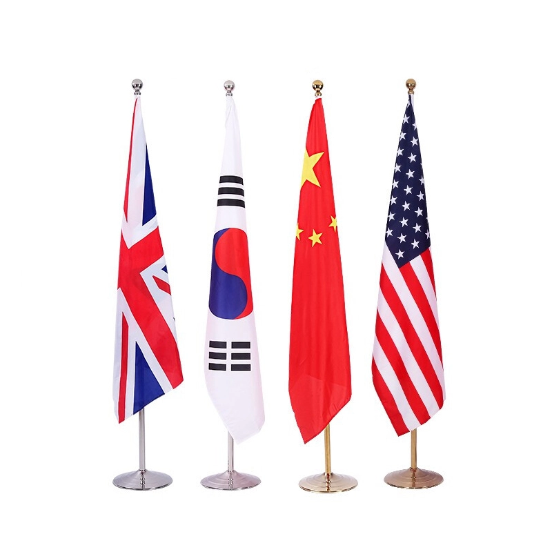 ఇండోర్ ఫ్లాగ్‌పోల్